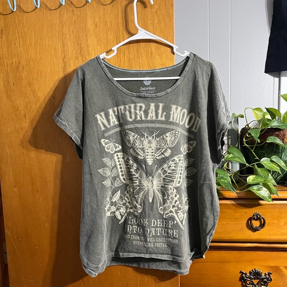 Interlace Tops - Interlace Brand Green Natural Mood Moth Butterfly Print Women’s 3XL Crop Tee